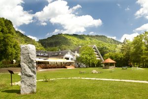 Seminar- und Eventhotel Krainerhütte mit 50.000 m² Spirit Park